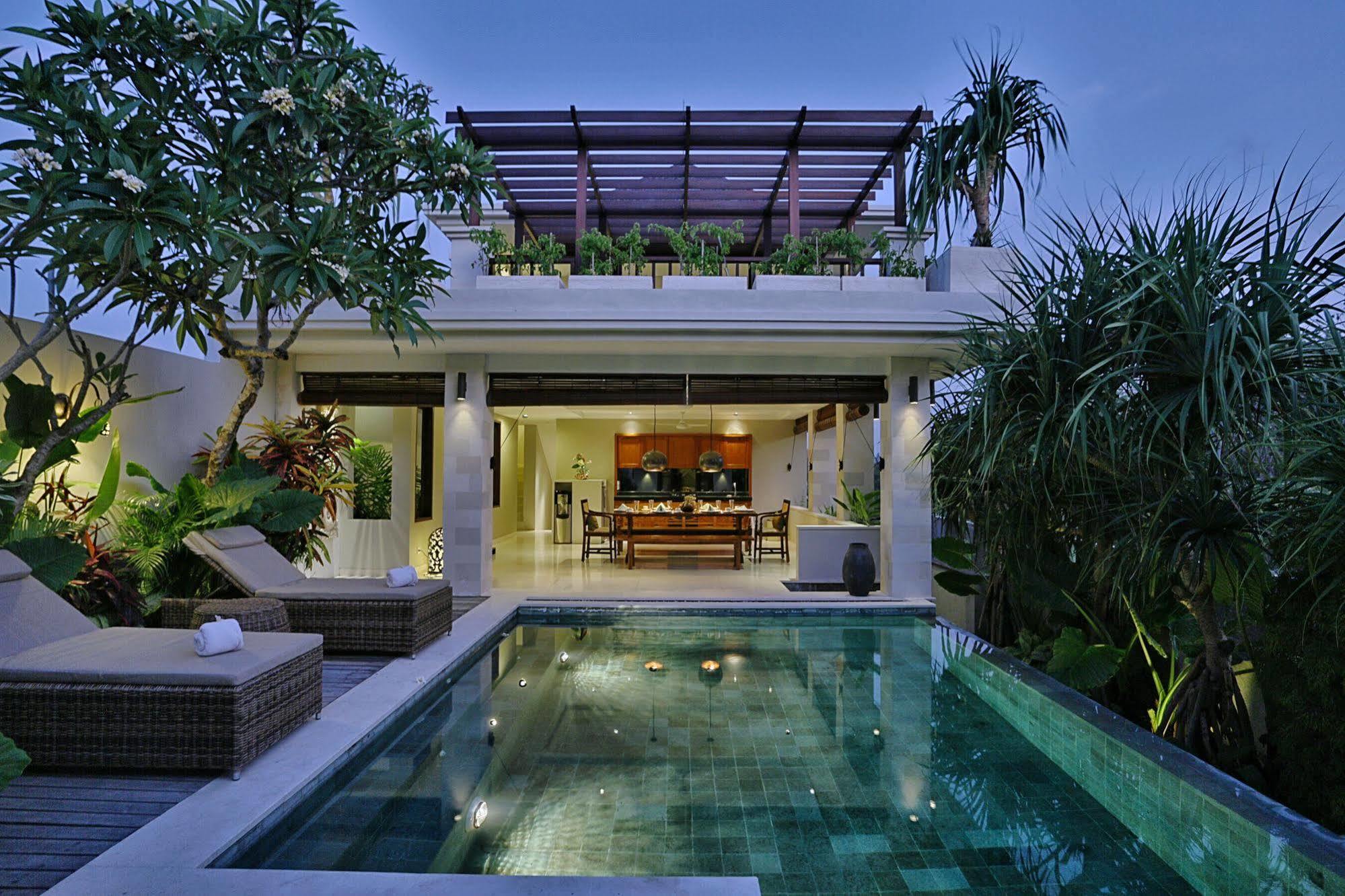 Villa Nikara Kuta Lombok Exterior foto